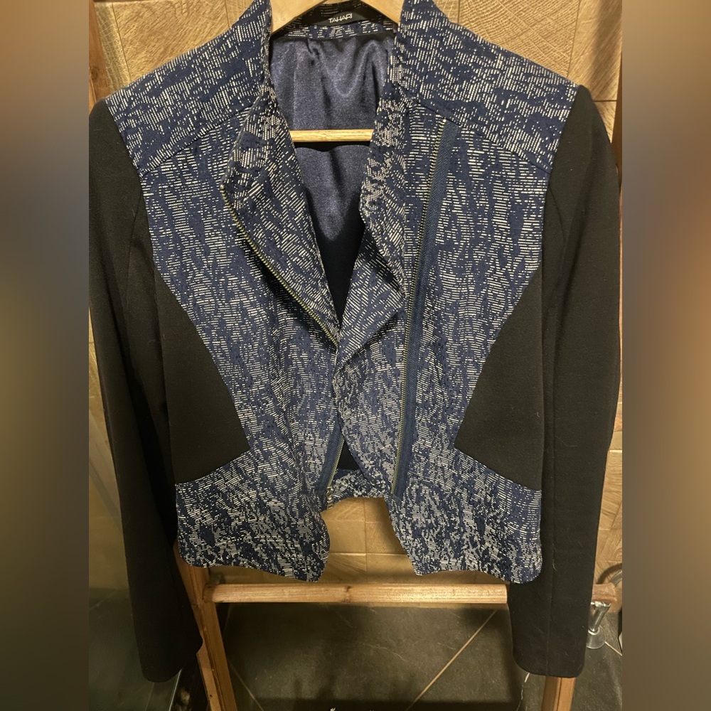Tahari Black and Blue Patterned Jacket
